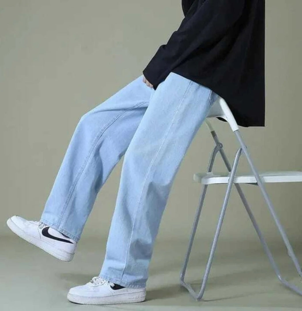 Men’s Light Blue Loose Fit Denim Jeans – Casual Streetwear Baggy Pants
